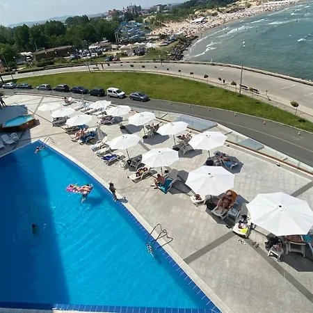 Paradiso 'в' 106 Private Cozy Апартаменты *