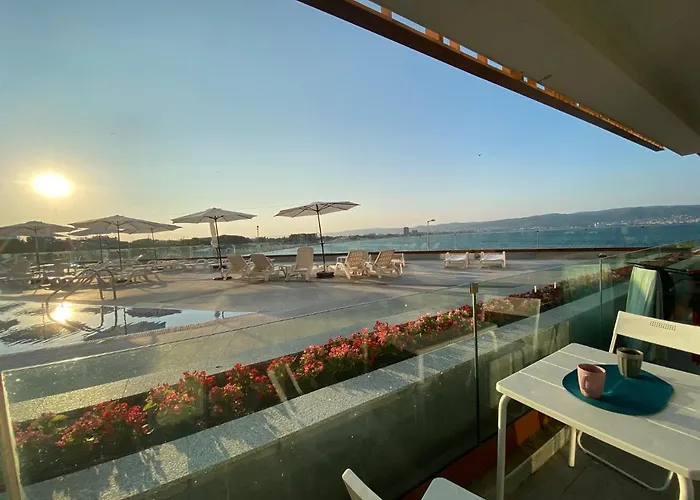 Paradiso 'в' 106 Private Cozy Apartment